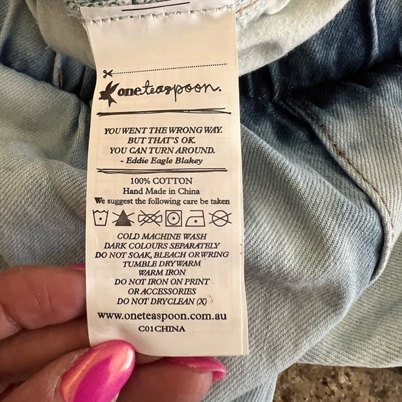 One Teaspoon Richie Denim shorts in Anarchy color size 28 AU/6 US NWT - Picture 5 of 11